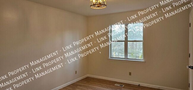 Building Photo - 9328 Berkshire Cir
