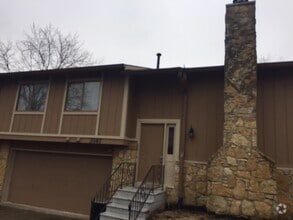 Building Photo - 3147 Stillmeadow Dr