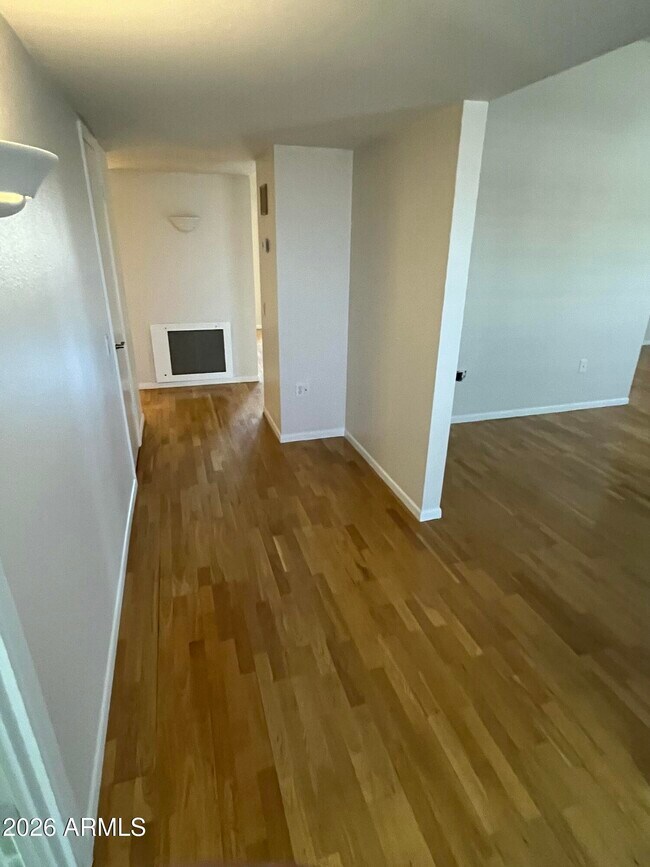 Building Photo - 10645 W Sequoia Dr