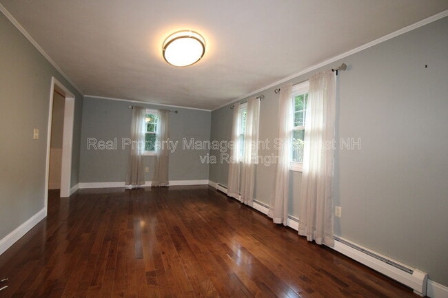 Building Photo - 21 Cutts Rd