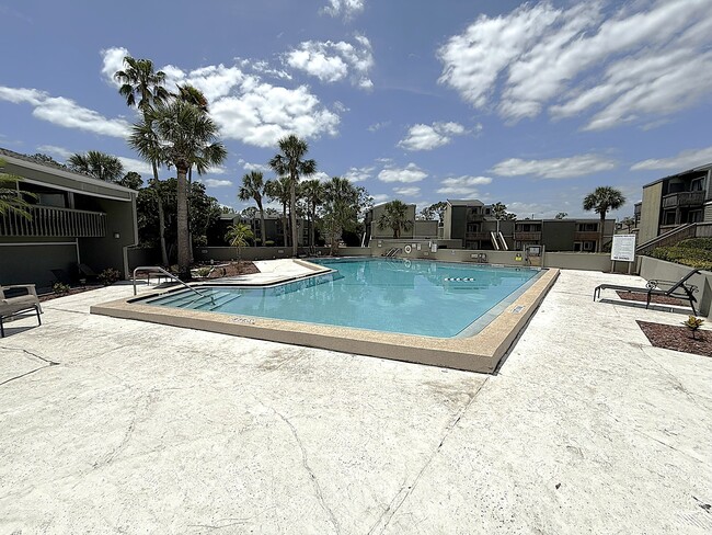 Building Photo - 157 Scottsdale Square