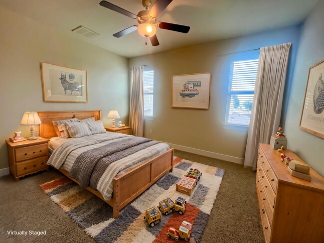 Building Photo - Fabulous Townhome Located minutes to Gruene and Downtown New Braunfels!