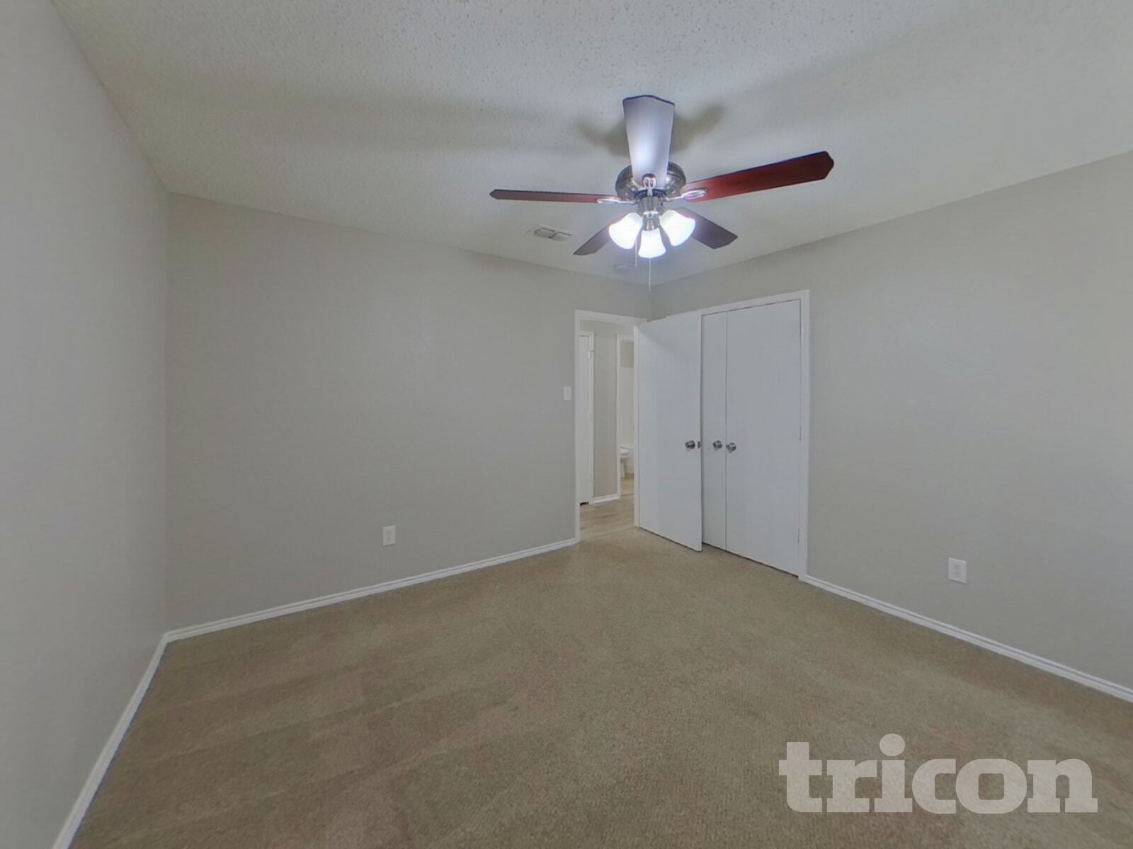 Building Photo - 2983 Celian Dr