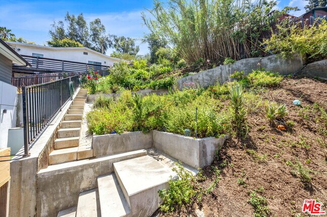 Building Photo - 4841 Minden Pl
