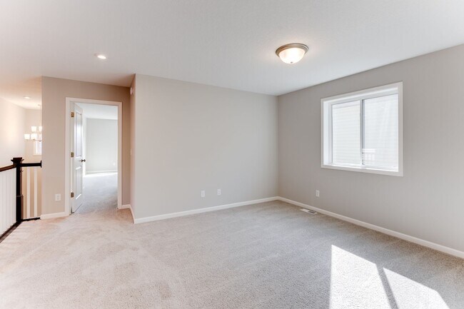 Building Photo - 7291 146th Ave NW