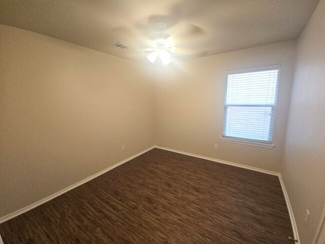 Building Photo - Lovely Single Story Home Near Tehama Ridge and Heritage