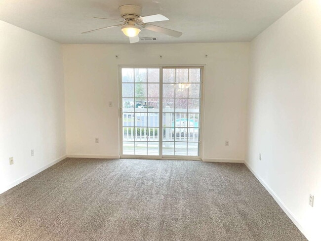 Building Photo - "2-Bed, 2-Bath apartment on Stonestreet Road – 904 Sq Ft!"