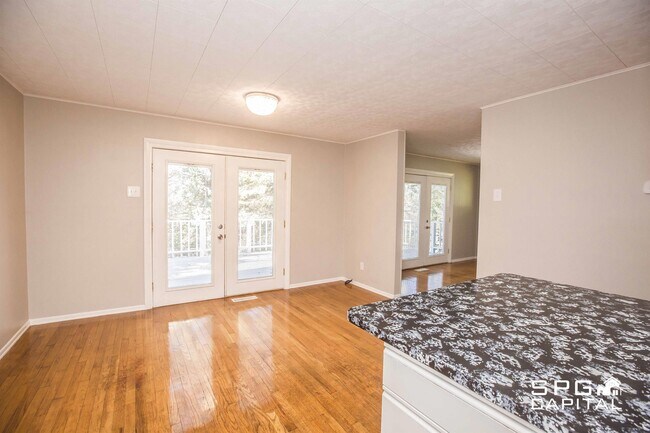 Building Photo - 15 Pemberton Dr