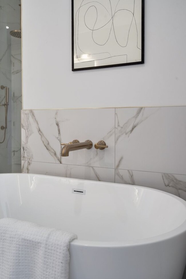 Building Photo - Fully Curated Luxury Residence with Steam ...