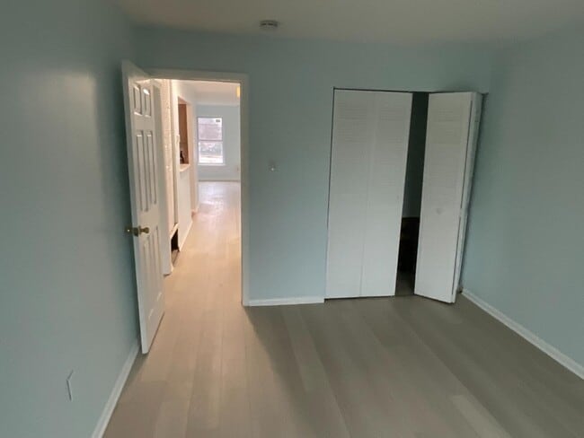 Building Photo - 2702 Island Ave