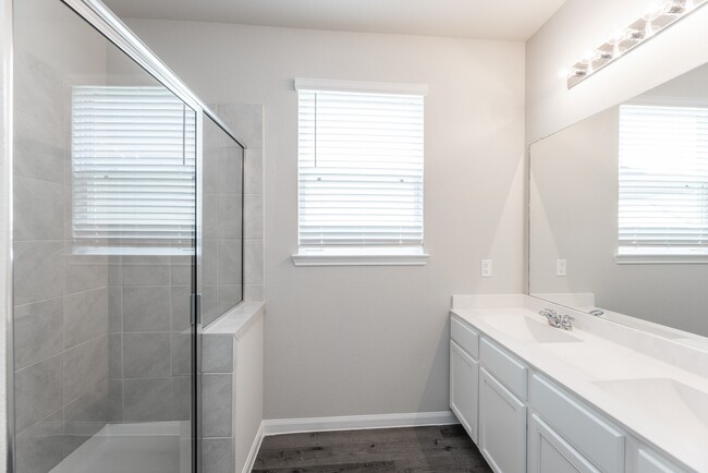 Building Photo - 4906 Yello Ginko Trl