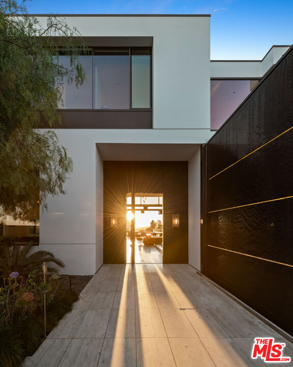 Building Photo - 1313 Collingwood Pl