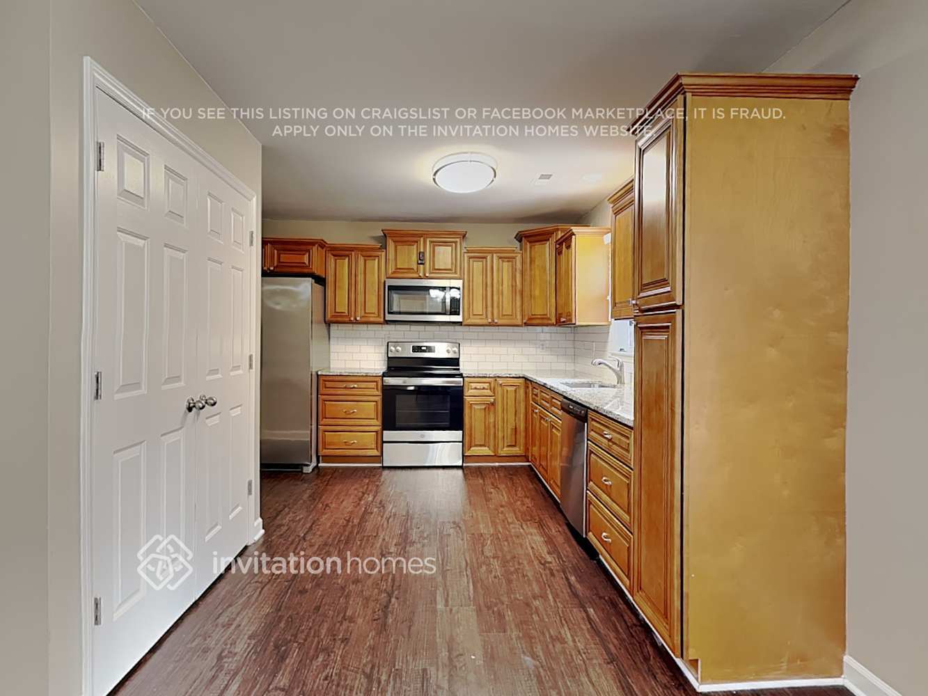 Building Photo - 1518 Hawkcrest Ln