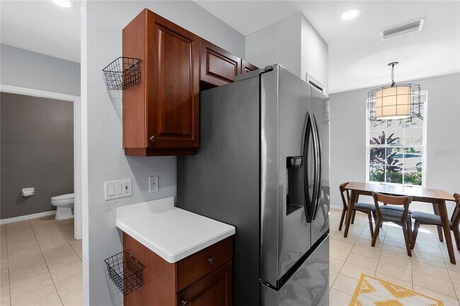 Building Photo - 5617 Whitehead St