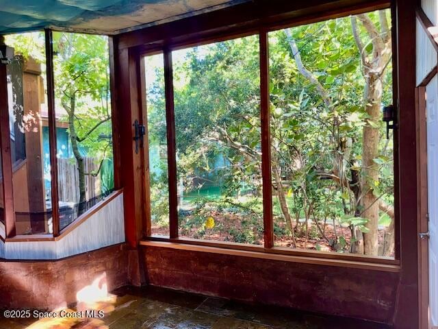 Building Photo - 250 Melaleuca Dr