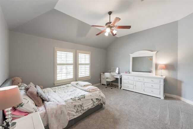 Building Photo - 2447 Monarch Terrace Dr