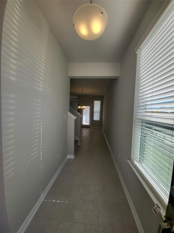 Building Photo - 345 Aqua Spgs Aly