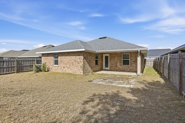 Building Photo - Newer Home in Alachua's Savannah Station