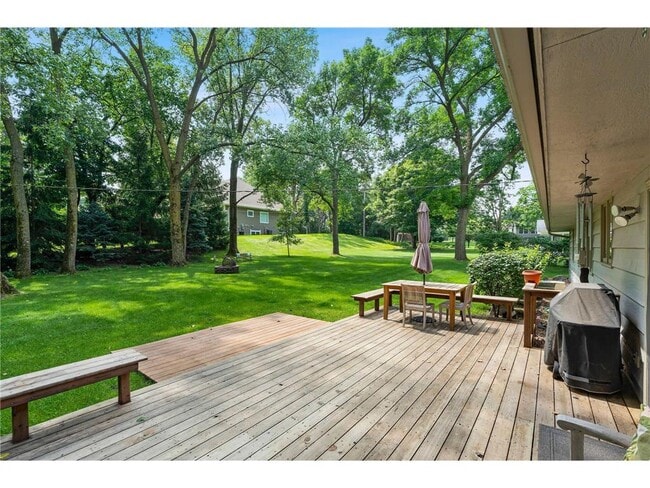 Building Photo - 14641 Crestview Ln