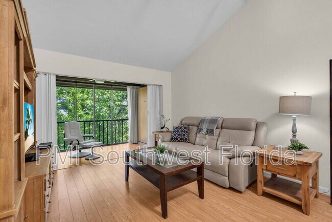 Building Photo - 1626 Brookhouse Dr
