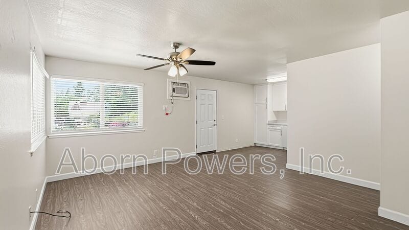 Building Photo - 2760 Coloma St