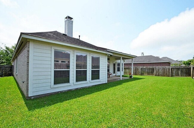 Building Photo - 21930 Grand Brook Ln