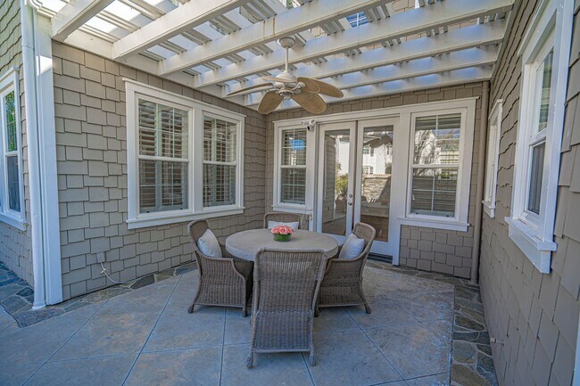 Building Photo - 23932 Windward Ln