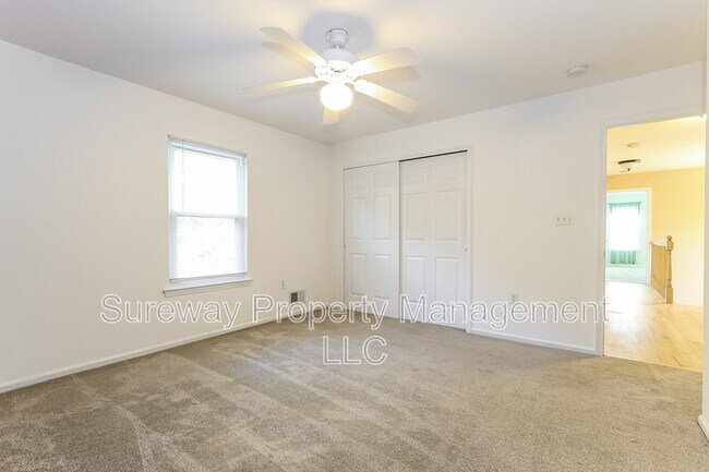 Building Photo - 29 Red Oak Ct