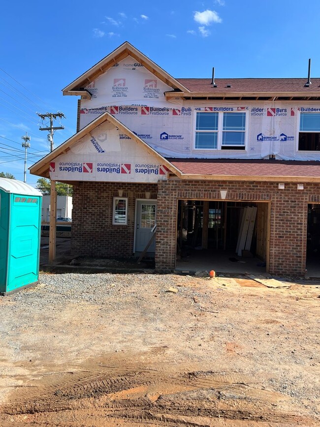 Building Photo - New Main Street Townhomes for Rent this Fall