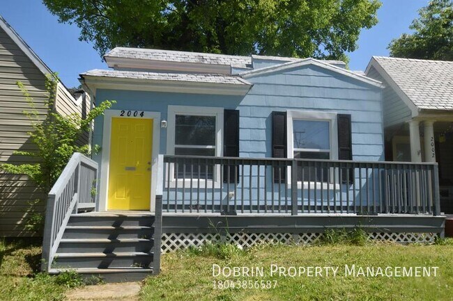Primary Photo - 2004 Maplewood Ave