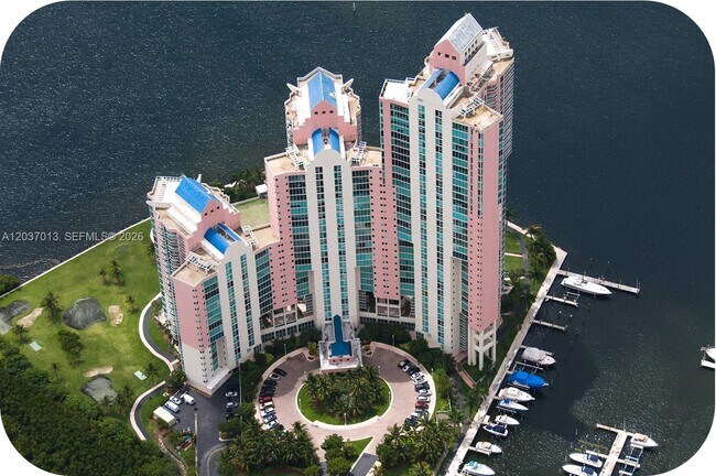 Building Photo - 3370 Hidden Bay Dr