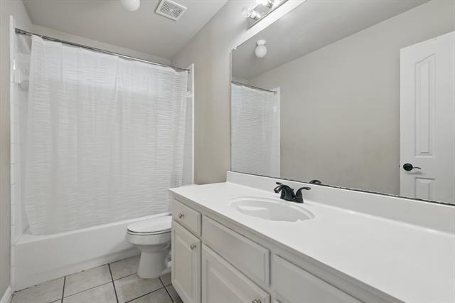 Building Photo - 7309 Alandale Dr