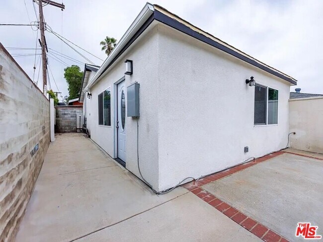 Building Photo - 7619 Security Ave