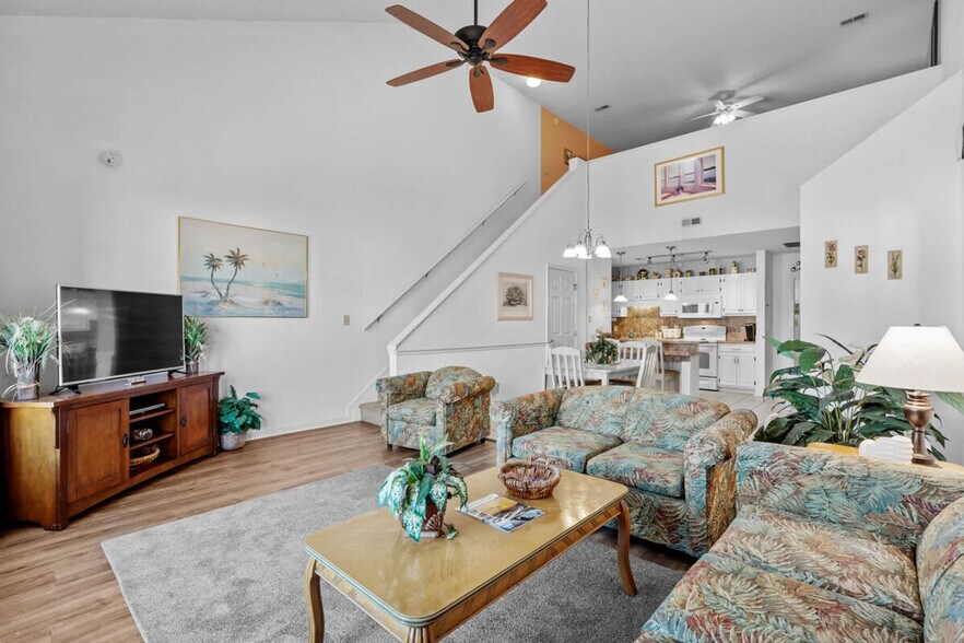 Building Photo - 216 Double Eagle Dr