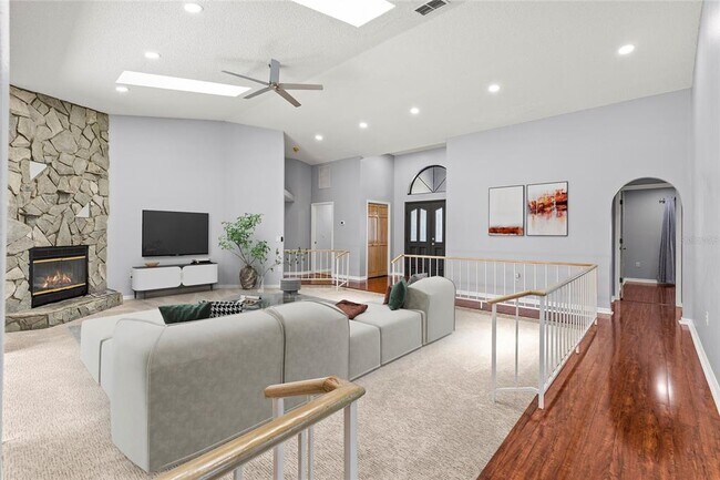 Building Photo - 9447 Ashley Dr