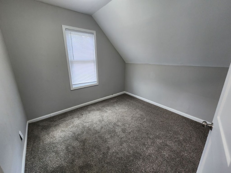 Building Photo - 432 48th St