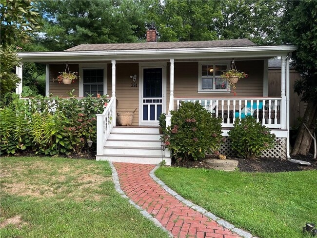 Primary Photo - 381 3rd Beach Rd