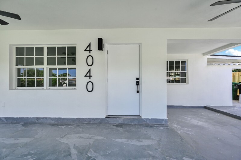 Building Photo - 4040 SW 108th Ave