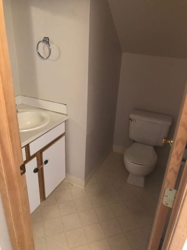 Building Photo - 2933 SE 38th Ct