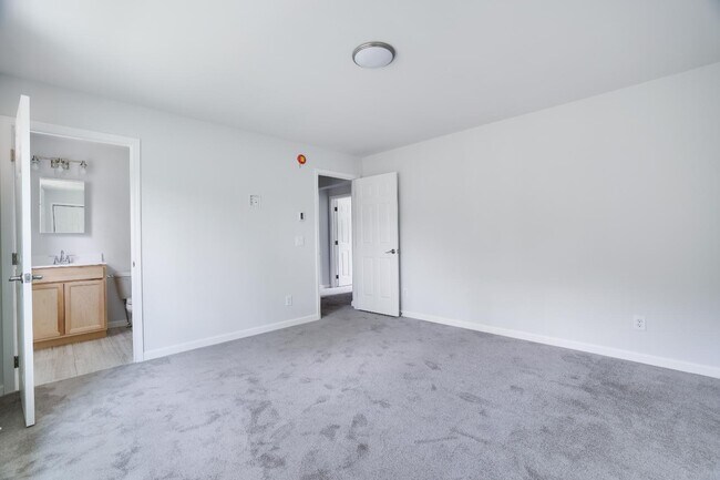 Building Photo - 8206 Natures Dr