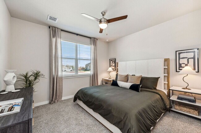 Building Photo - 2200 North Buddy Hayes Blvd