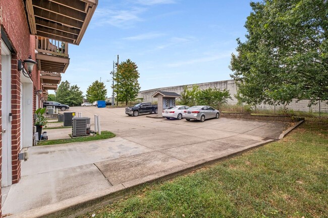 Building Photo - 5920 Obrien Ave