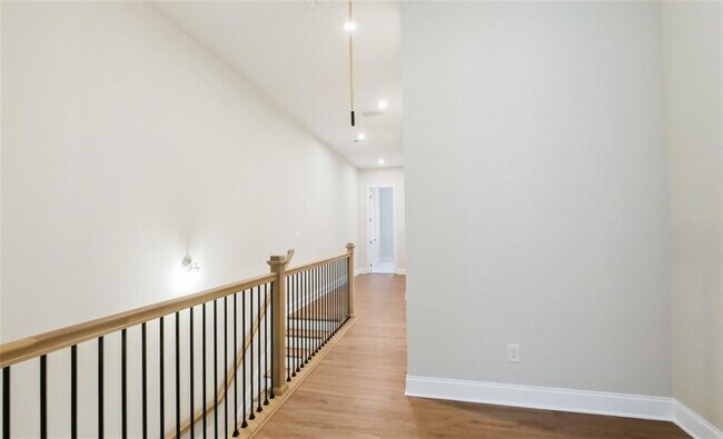 Building Photo - 726 Stickley Oak Way