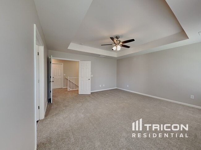 Building Photo - 301 Minitree Ln