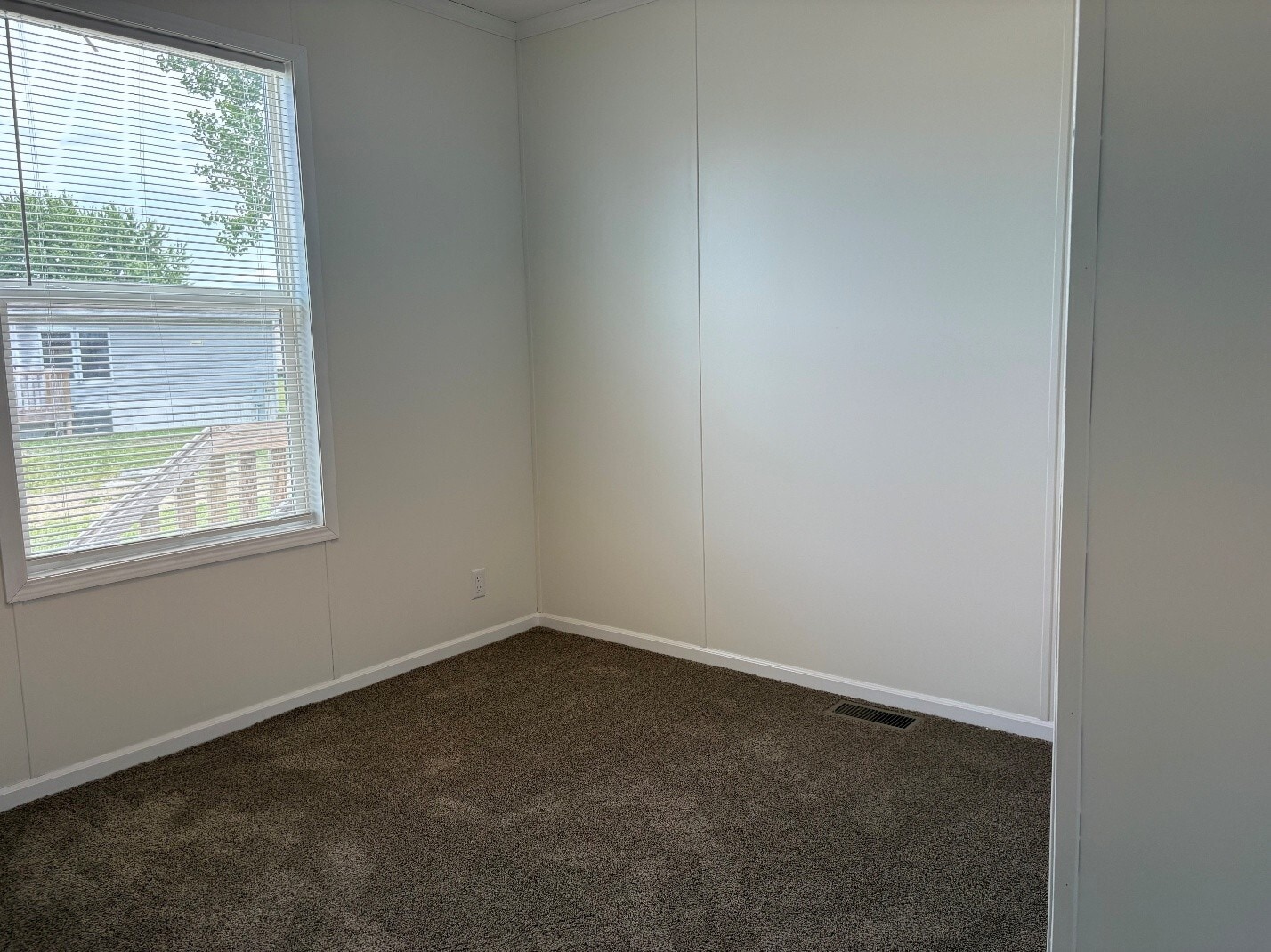 Building Photo - 317 Autumn Park Dr
