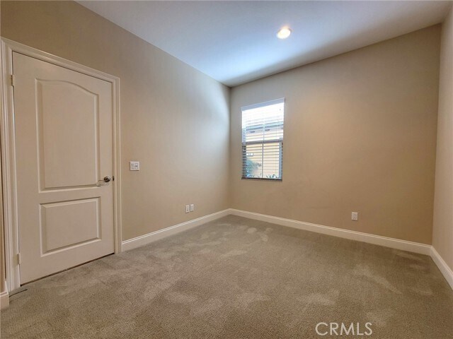 Building Photo - 56 Latitude