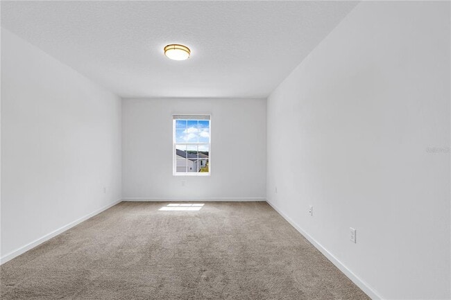 Building Photo - 1104 Lakeshore Breeze Pl