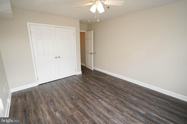 Building Photo - 10 N Pennsylvania Ave