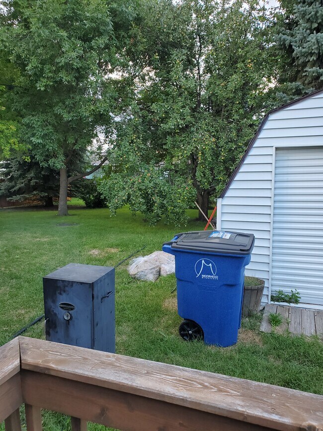 Backyard with storage shed - 1320 35th Ave S