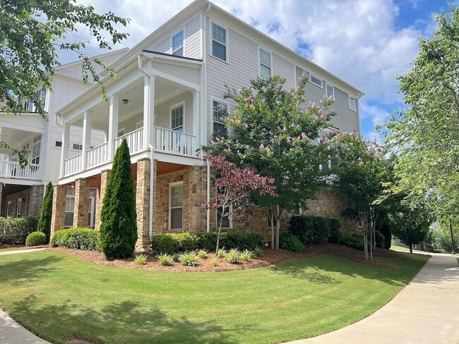 Building Photo - 640 Hanlon Way